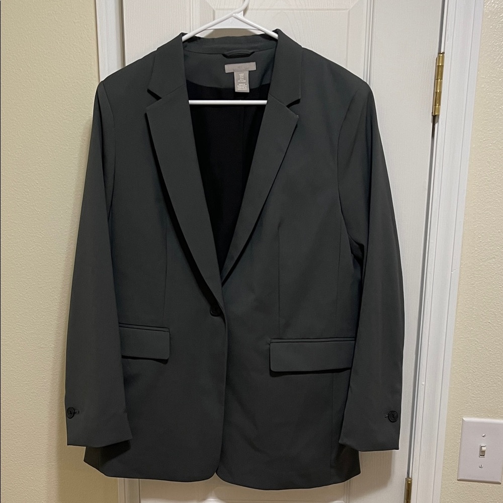 Women’s H&M oversized green blazer